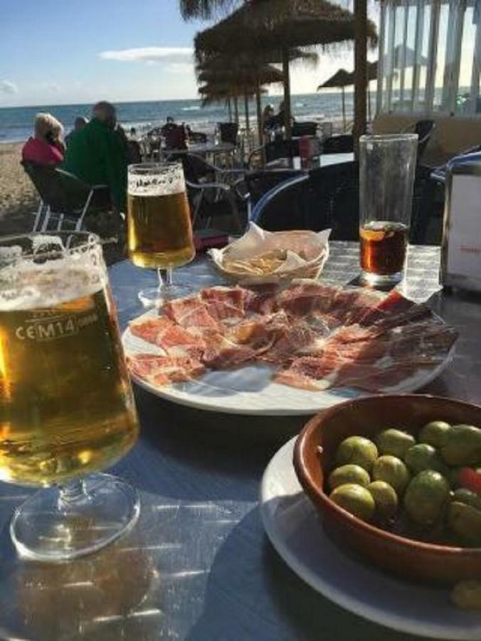 Apartament Aguamarina On The Beach Front Διαμέρισμα Mijas Costa Εξωτερικό φωτογραφία