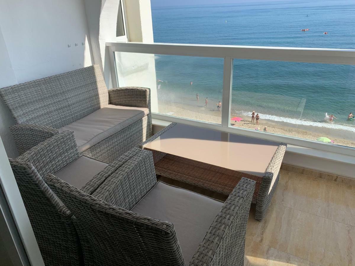 Apartament Aguamarina On The Beach Front Διαμέρισμα Mijas Costa Εξωτερικό φωτογραφία