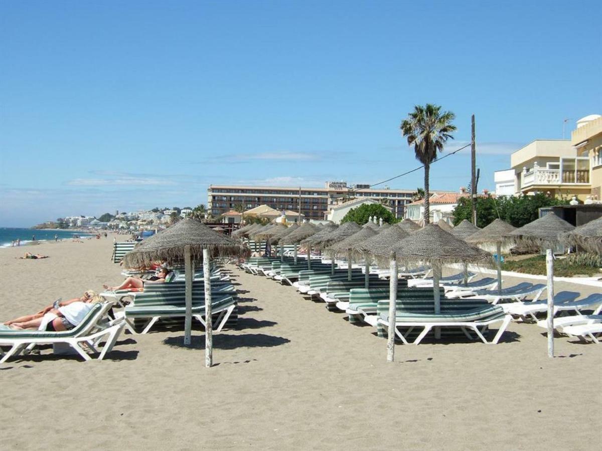 Apartament Aguamarina On The Beach Front Διαμέρισμα Mijas Costa Εξωτερικό φωτογραφία